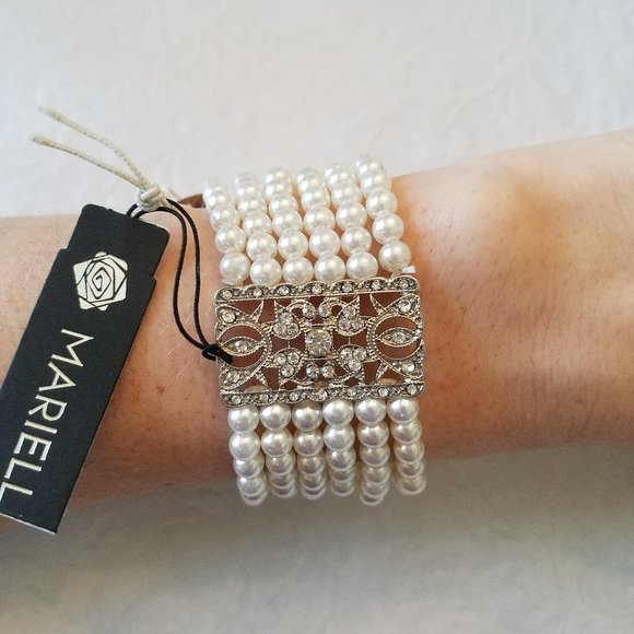 Pearl and Cubic Zirconia bracelet - Picture 1 of 4